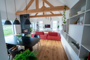 Vzorec elegantnega parketa iz hrastovega lesa