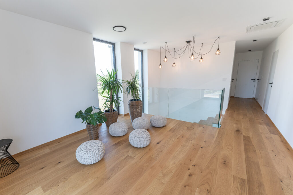 LUCI IN KRISTJAN FULLRESOLUTION 29 OF 92 1024X683